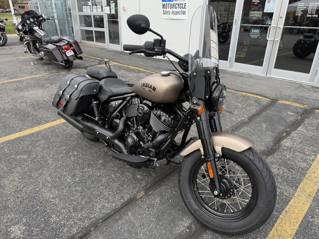 Super Chief Dark Horse