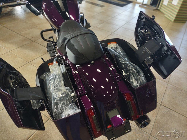 CVO® Road Glide®