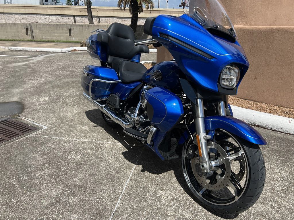 Street Glide® Ultra