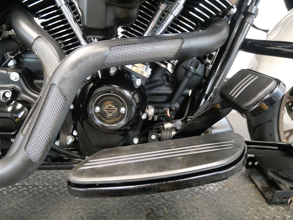 Street Glide® ST