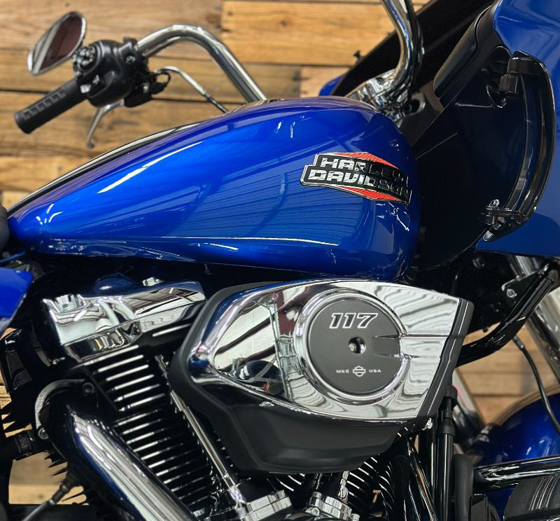 Road Glide®