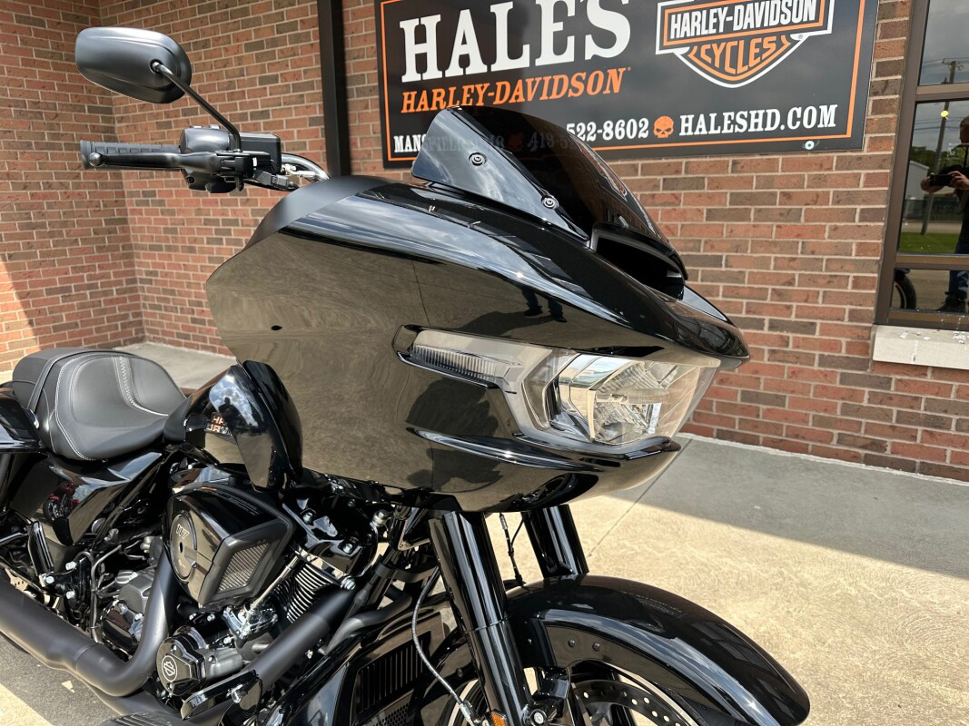 Road Glide®