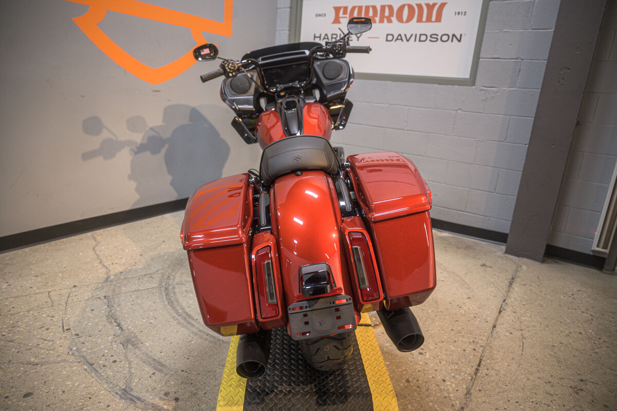 Road Glide®