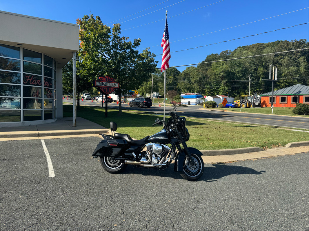 Street Glide®