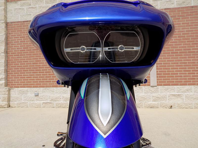Road Glide®