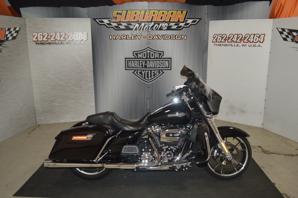 Street Glide®