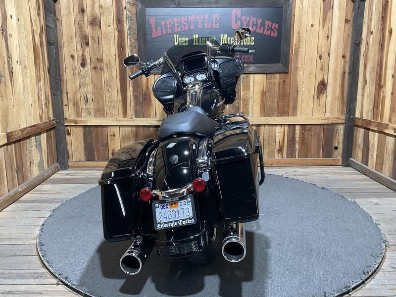 Road Glide®