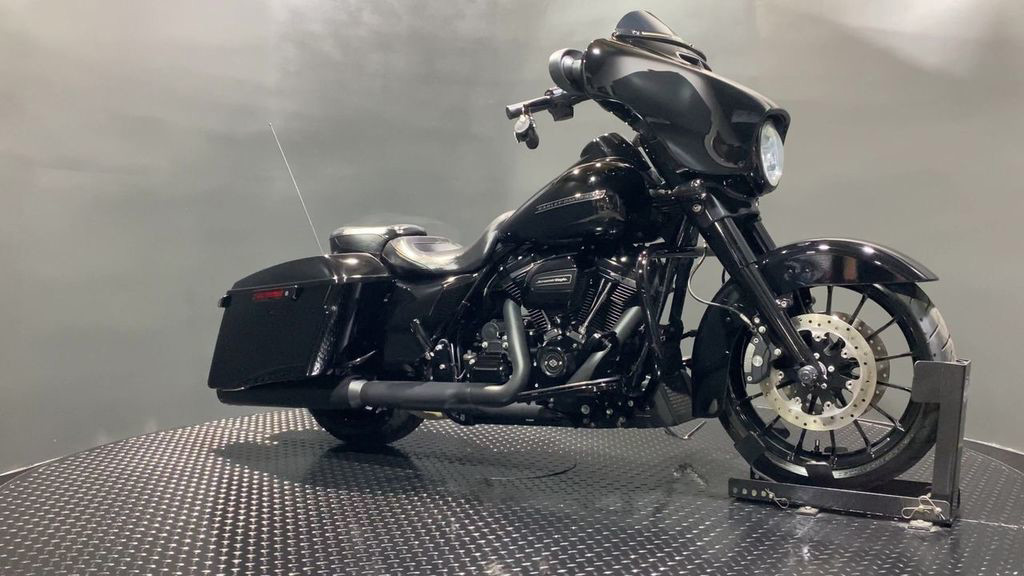 Street Glide® Special
