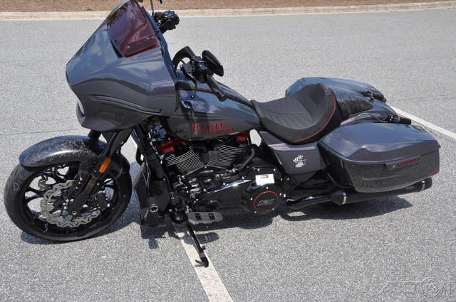 CVO® Street Glide® ST