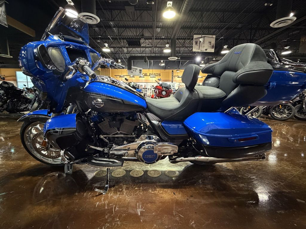 CVO® Street Glide® Limited