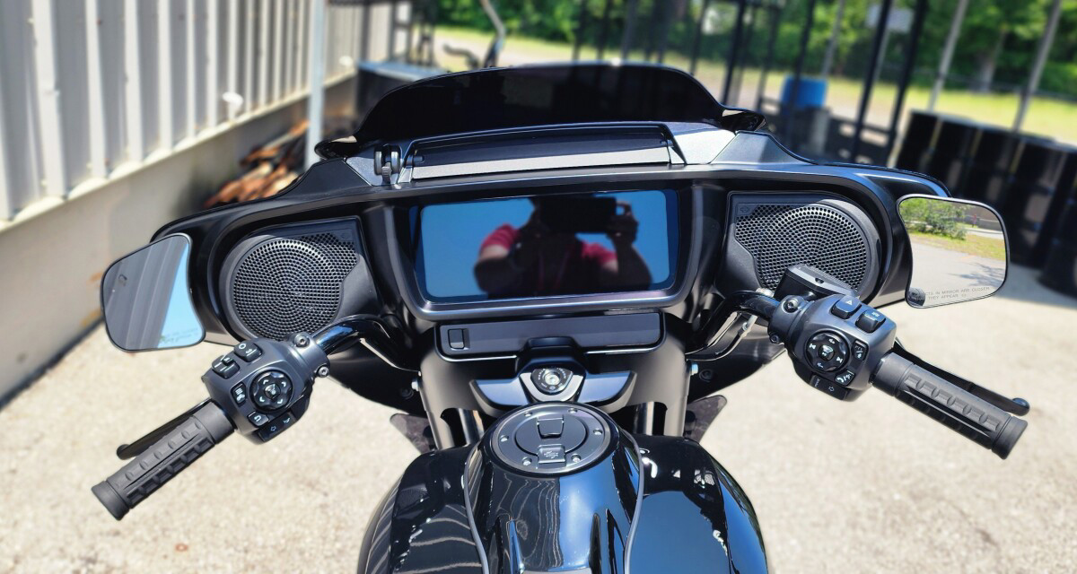 Street Glide®