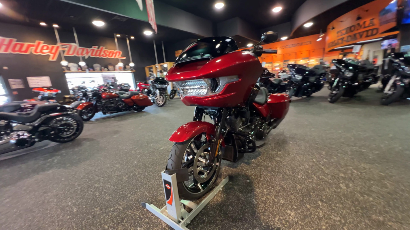 Road Glide®