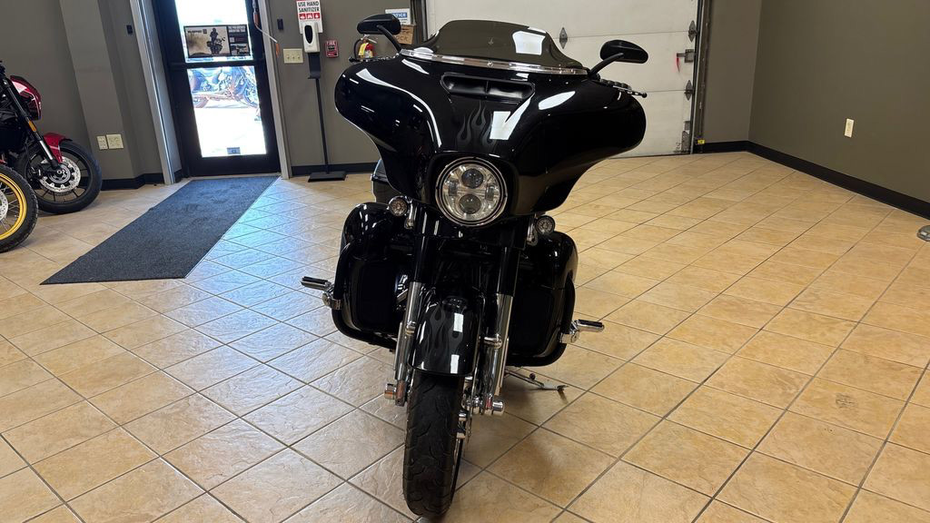CVO® Street Glide®