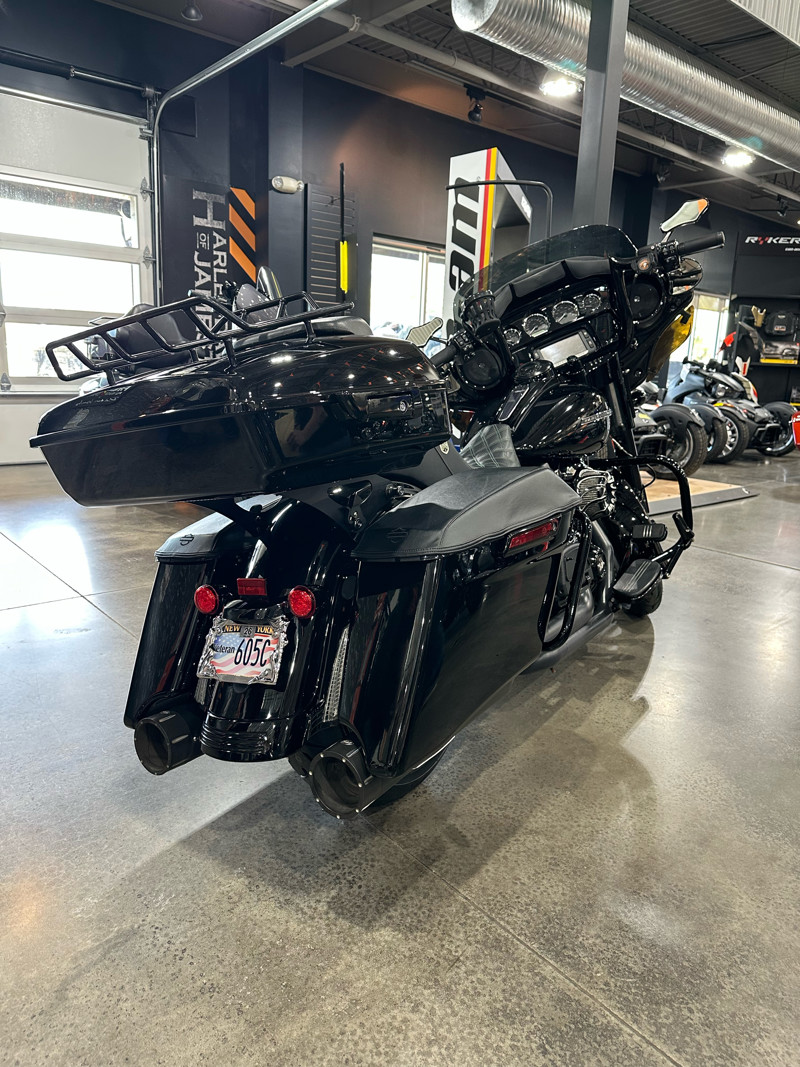 Street Glide® Special