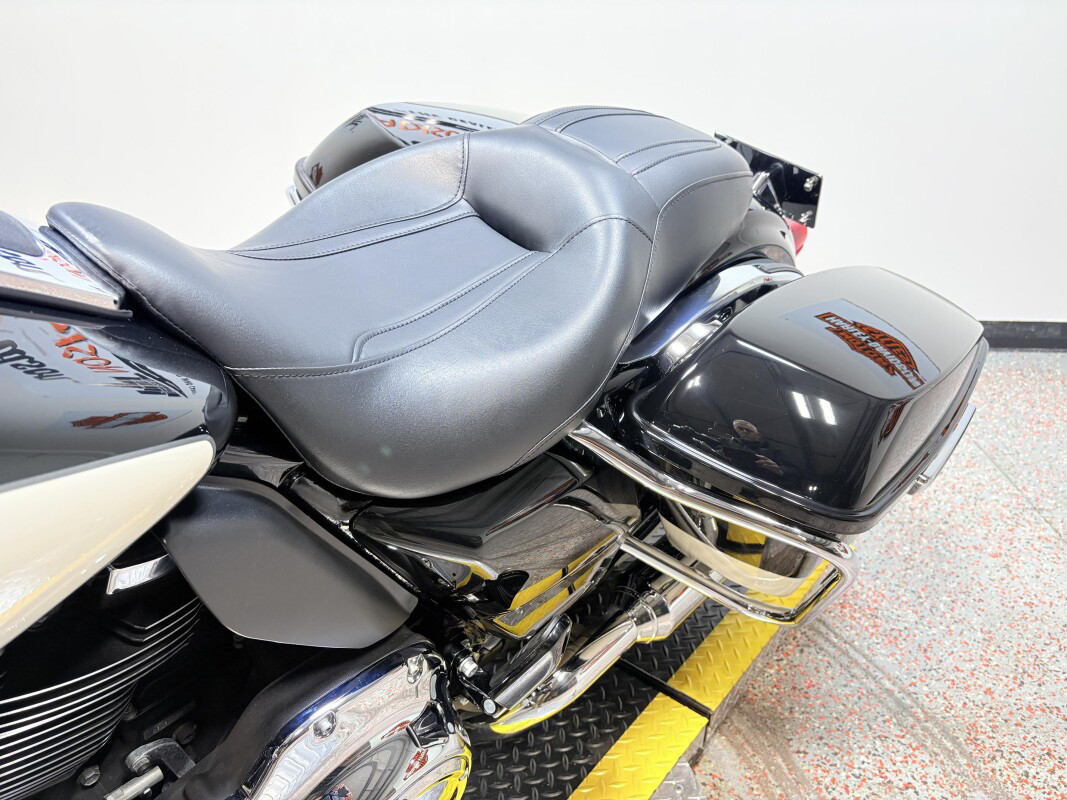 Electra Glide® Police