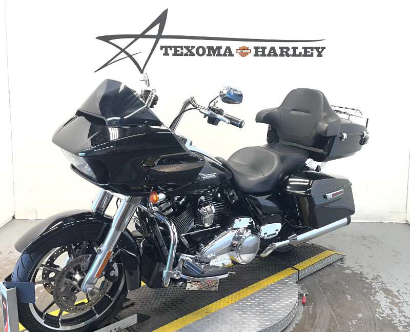 Road Glide®