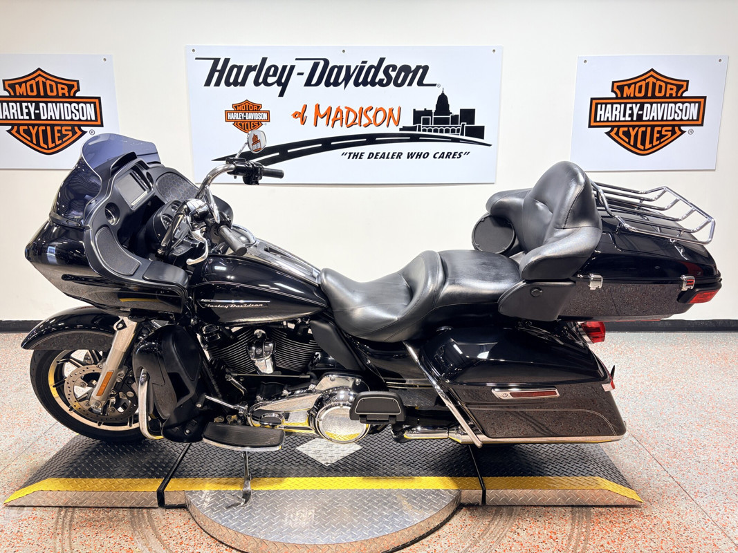 Road Glide® Ultra