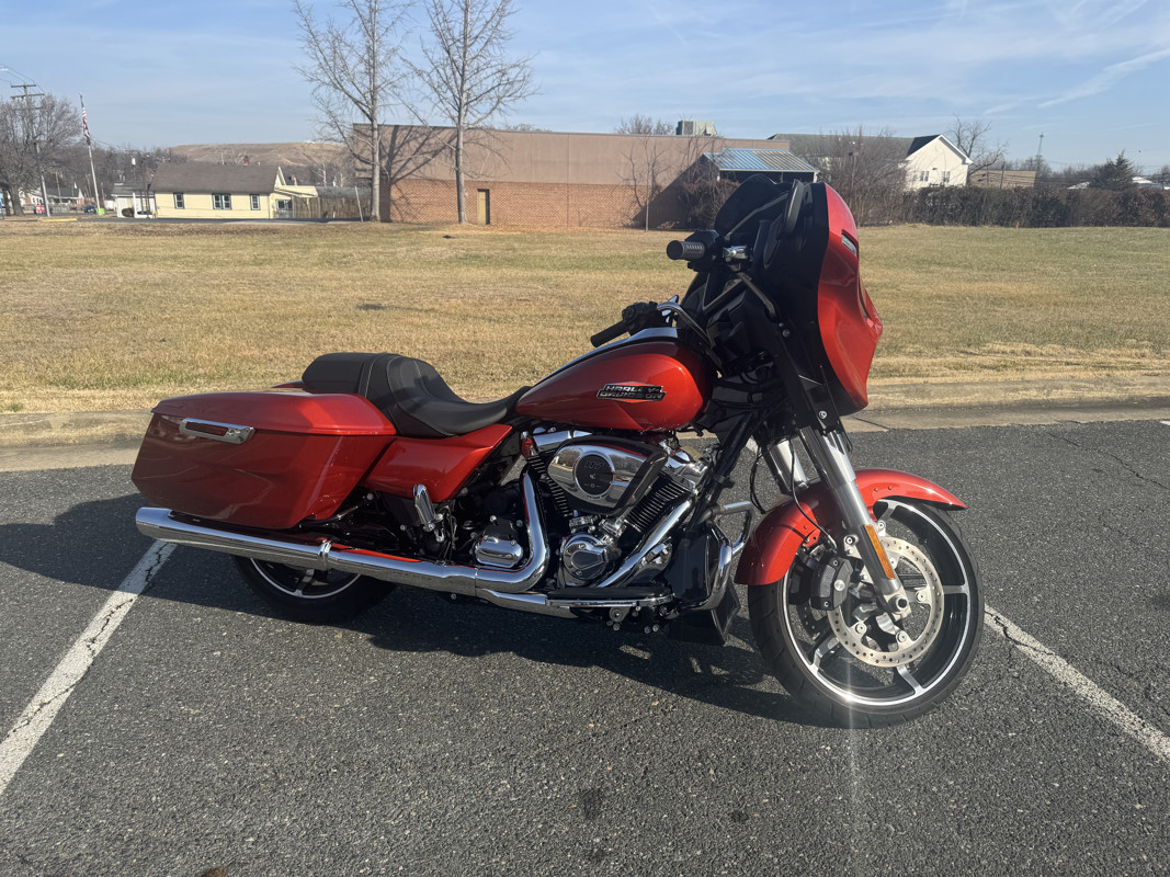 Street Glide®