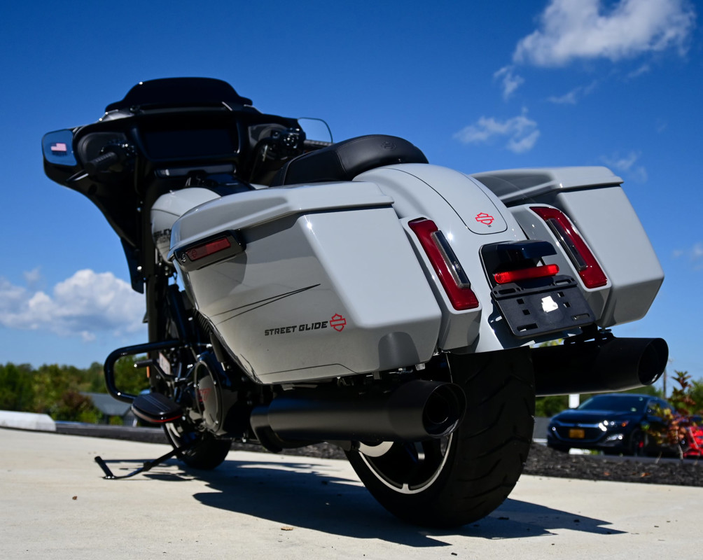 Street Glide®