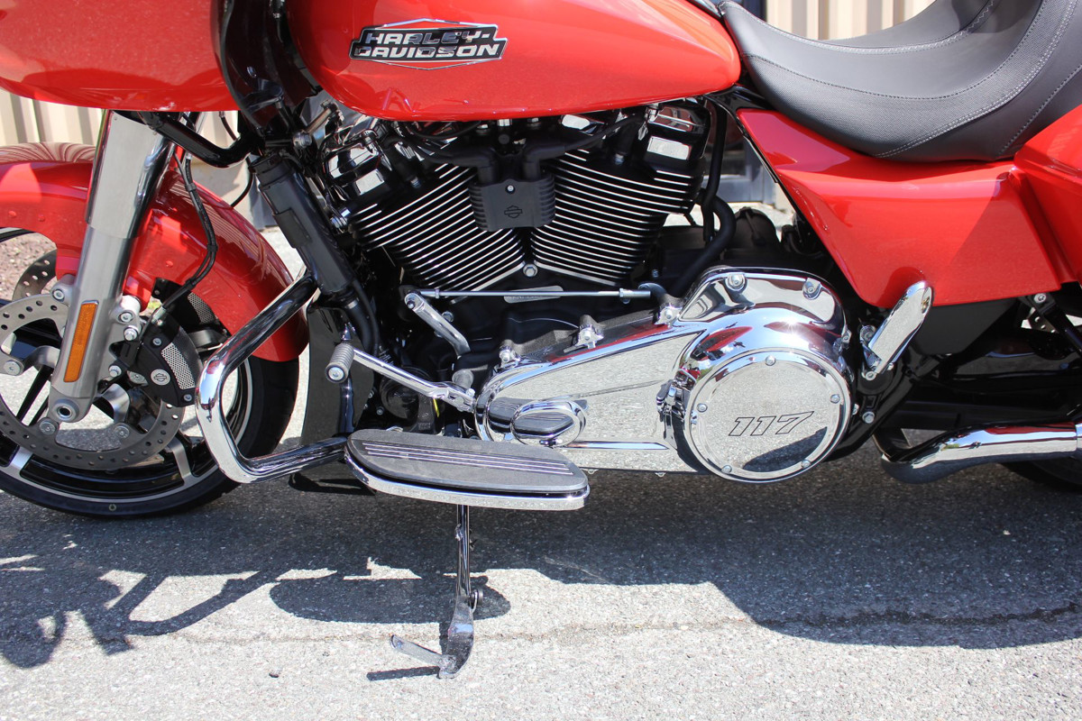 Road Glide®