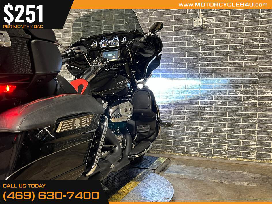 Electra Glide® Ultra Limited® Low