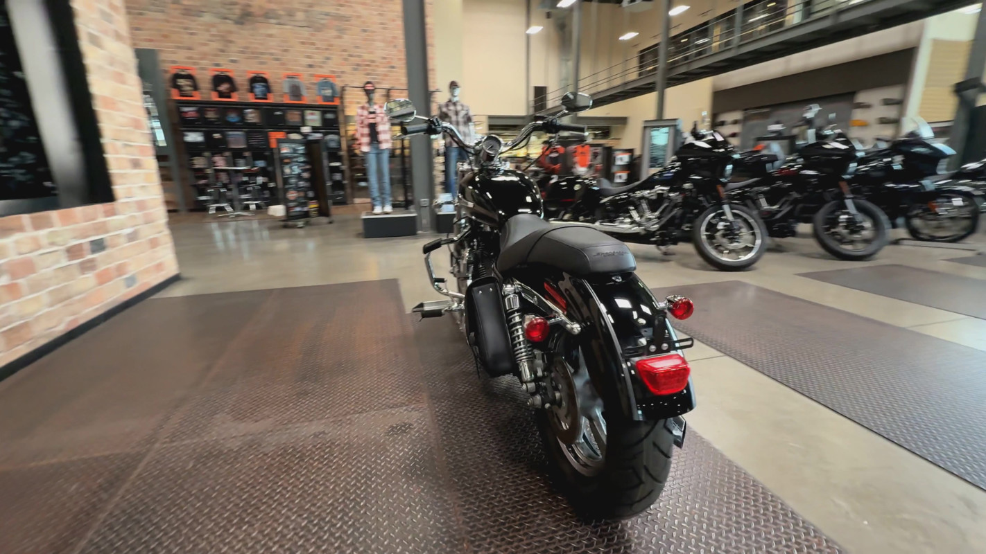 Sportster® 1200 Custom - H-D1 Factory Custom