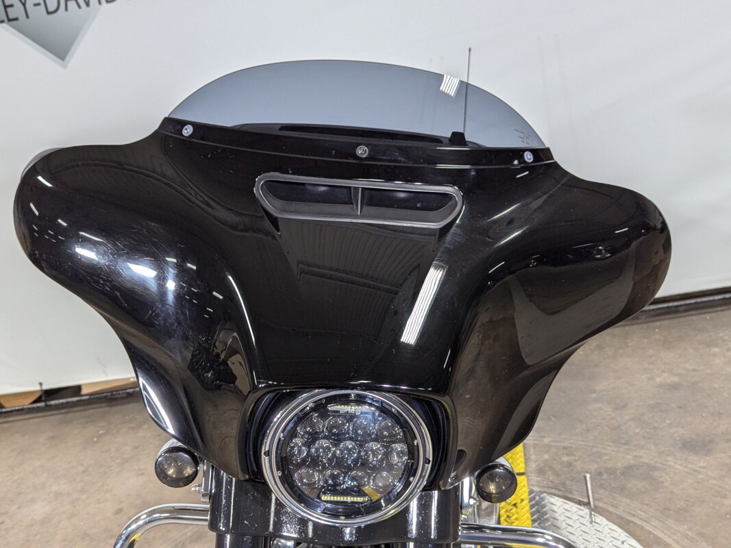 Street Glide®