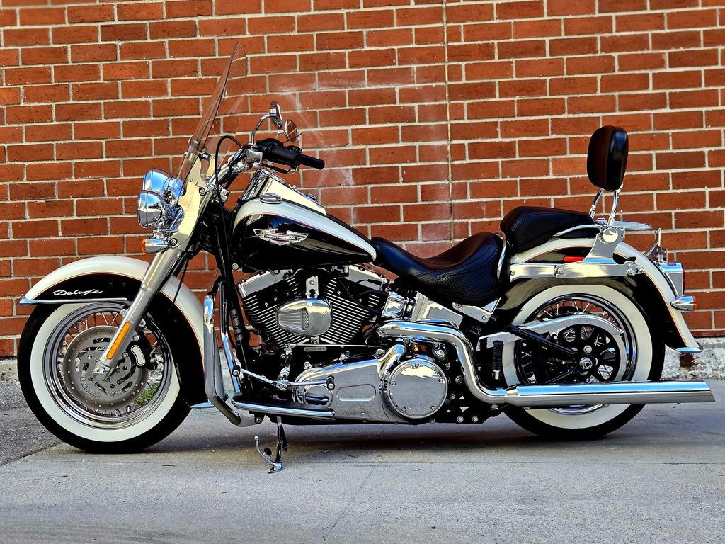 Softail® Deluxe