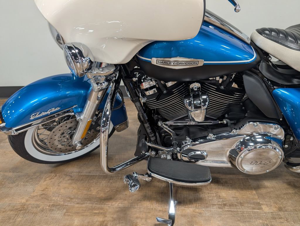 Electra Glide® Revival