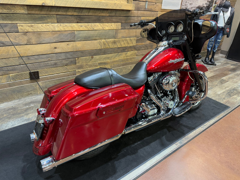 Street Glide®