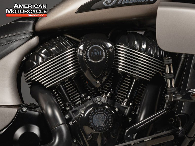 Roadmaster Dark Horse