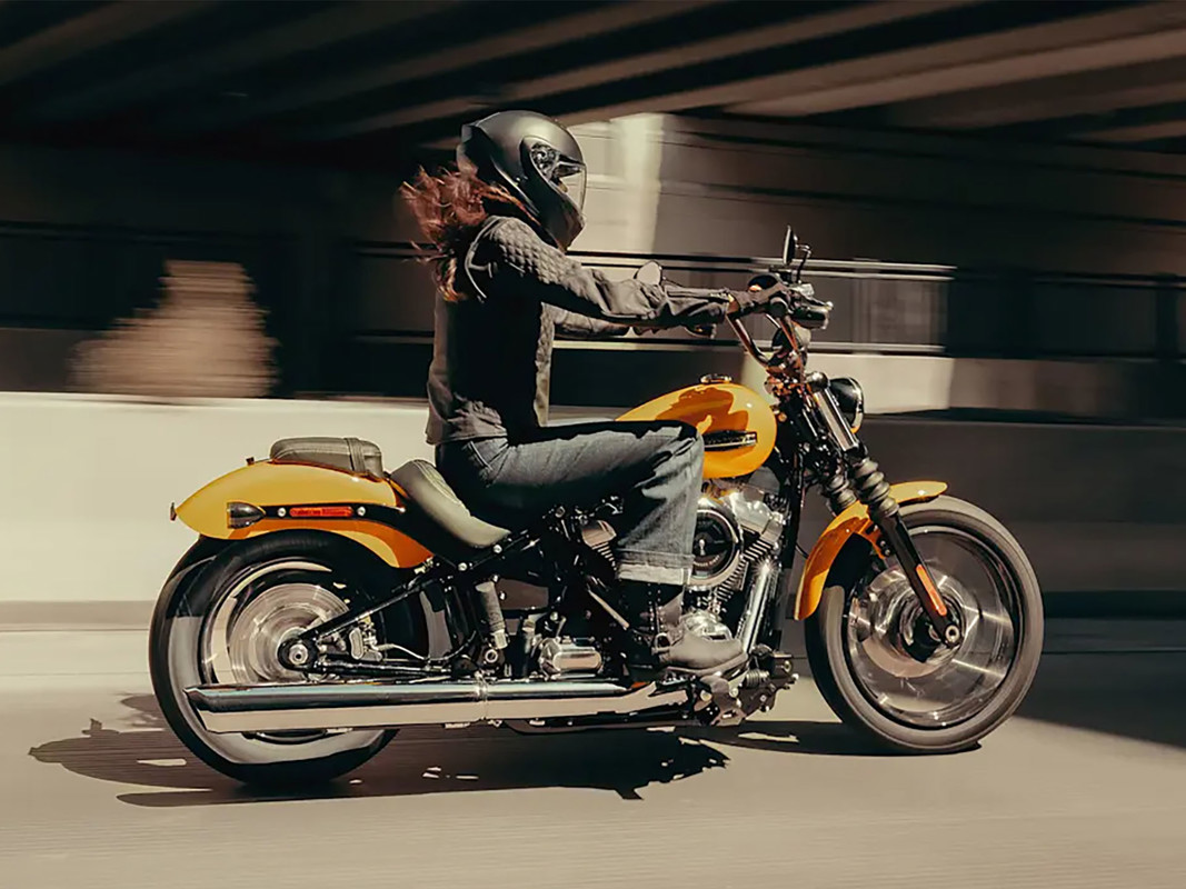 Street Bob®