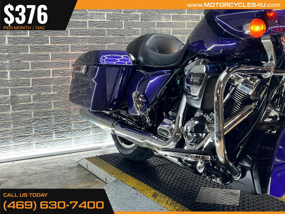 Road Glide®