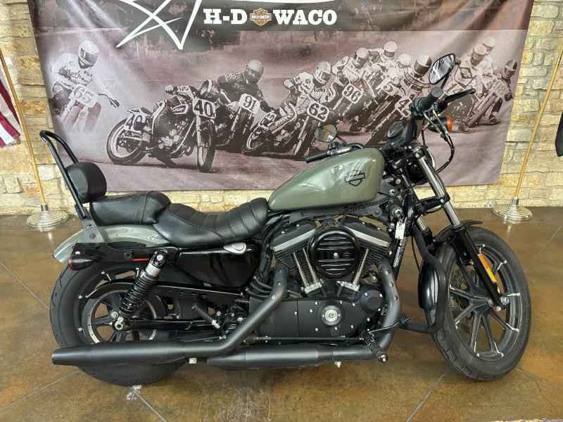 Iron 883®