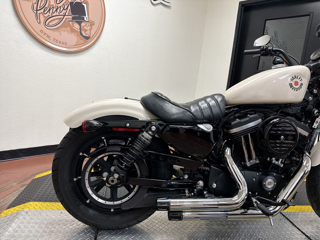 Iron 883®