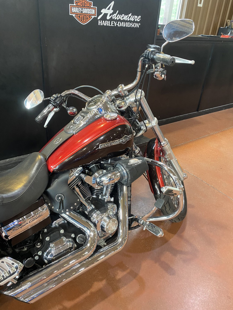 Dyna® Super Glide Custom