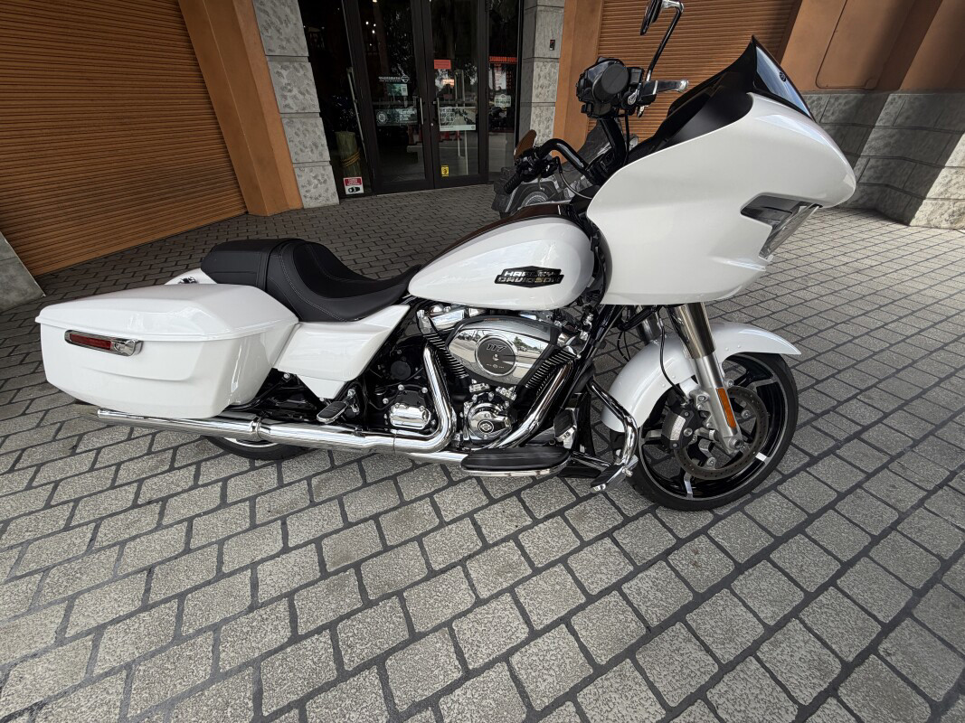 Road Glide®
