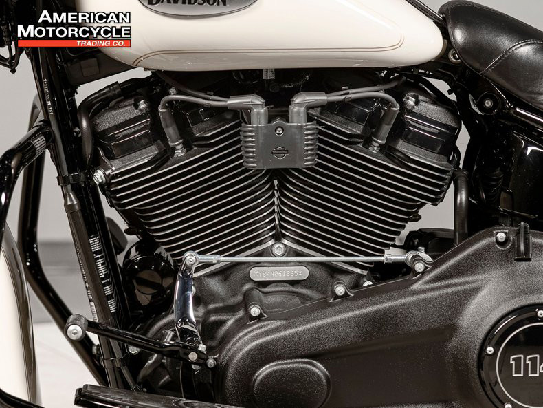 Heritage Classic 114