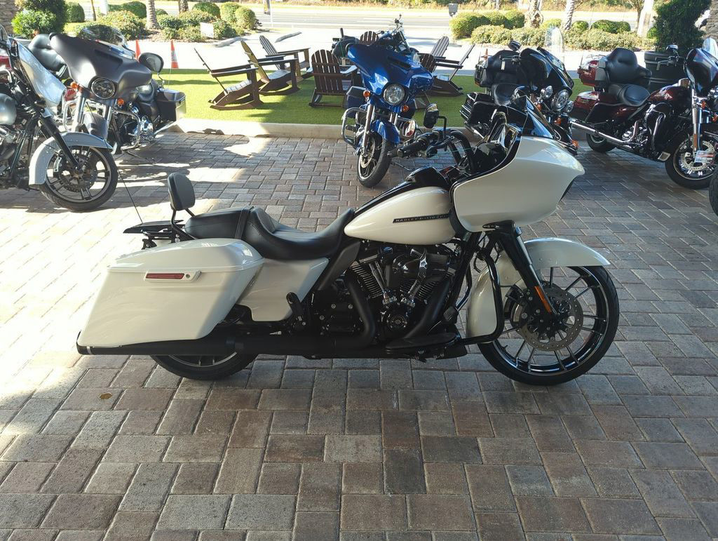 Road Glide® Special