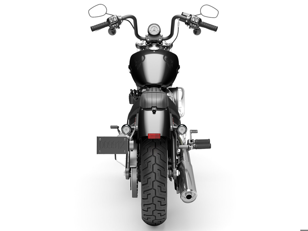 Street Bob®
