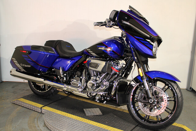 CVO® Street Glide®