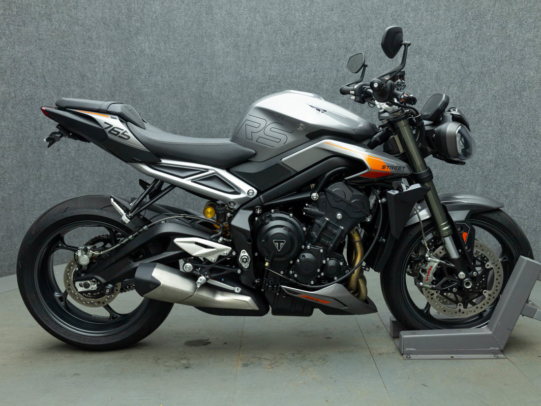 Street Triple RS