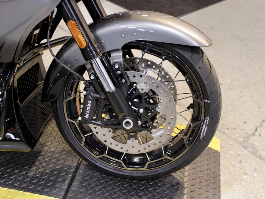 CVO® Road Glide®