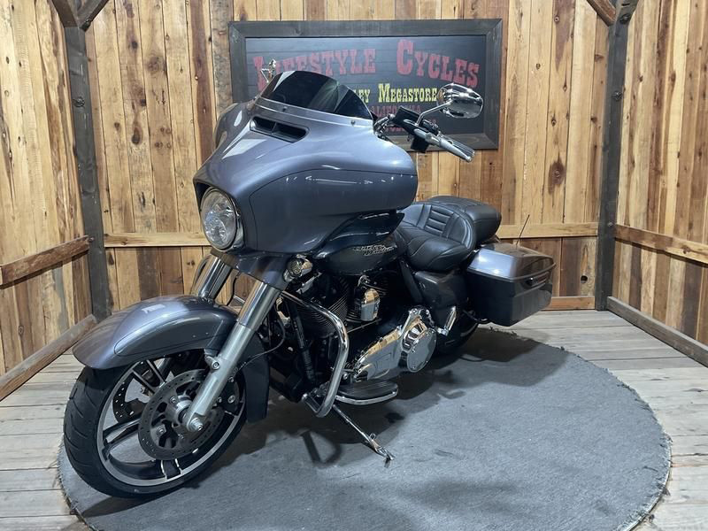 Street Glide® Special