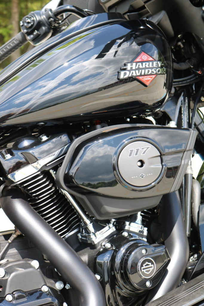 Street Glide®