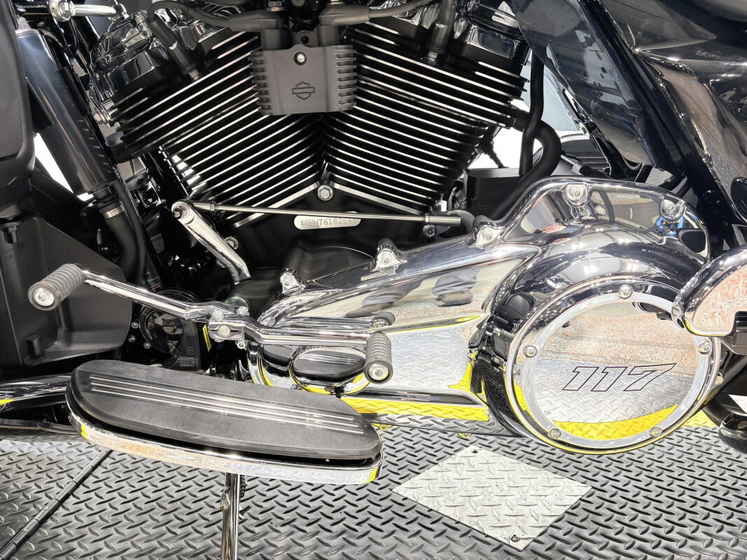 Street Glide® Limited