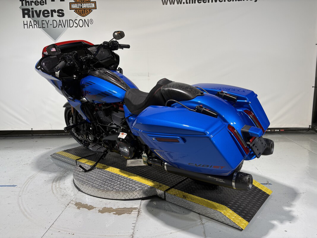 CVO® Road Glide® ST