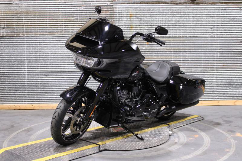 Road Glide®