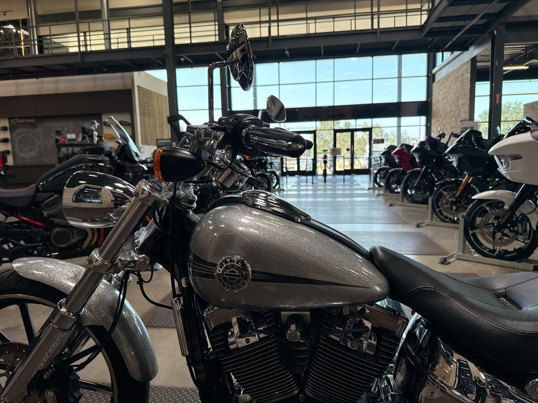 Softail® Breakout®