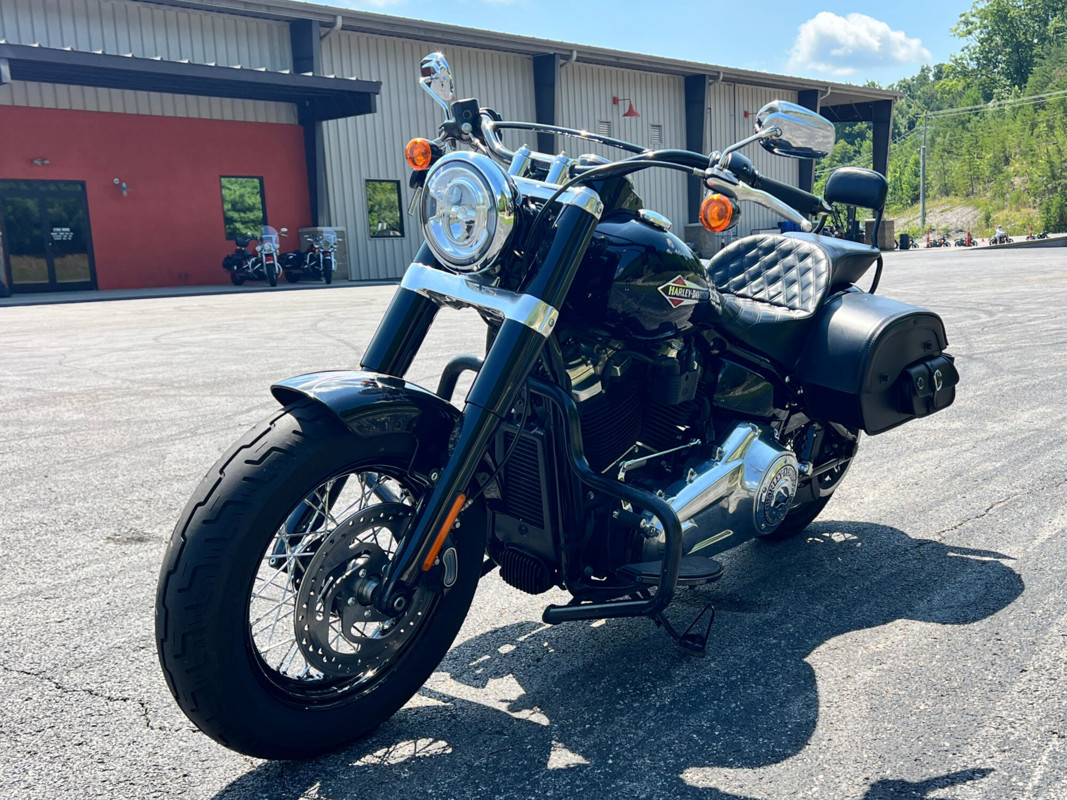 Softail® Slim®